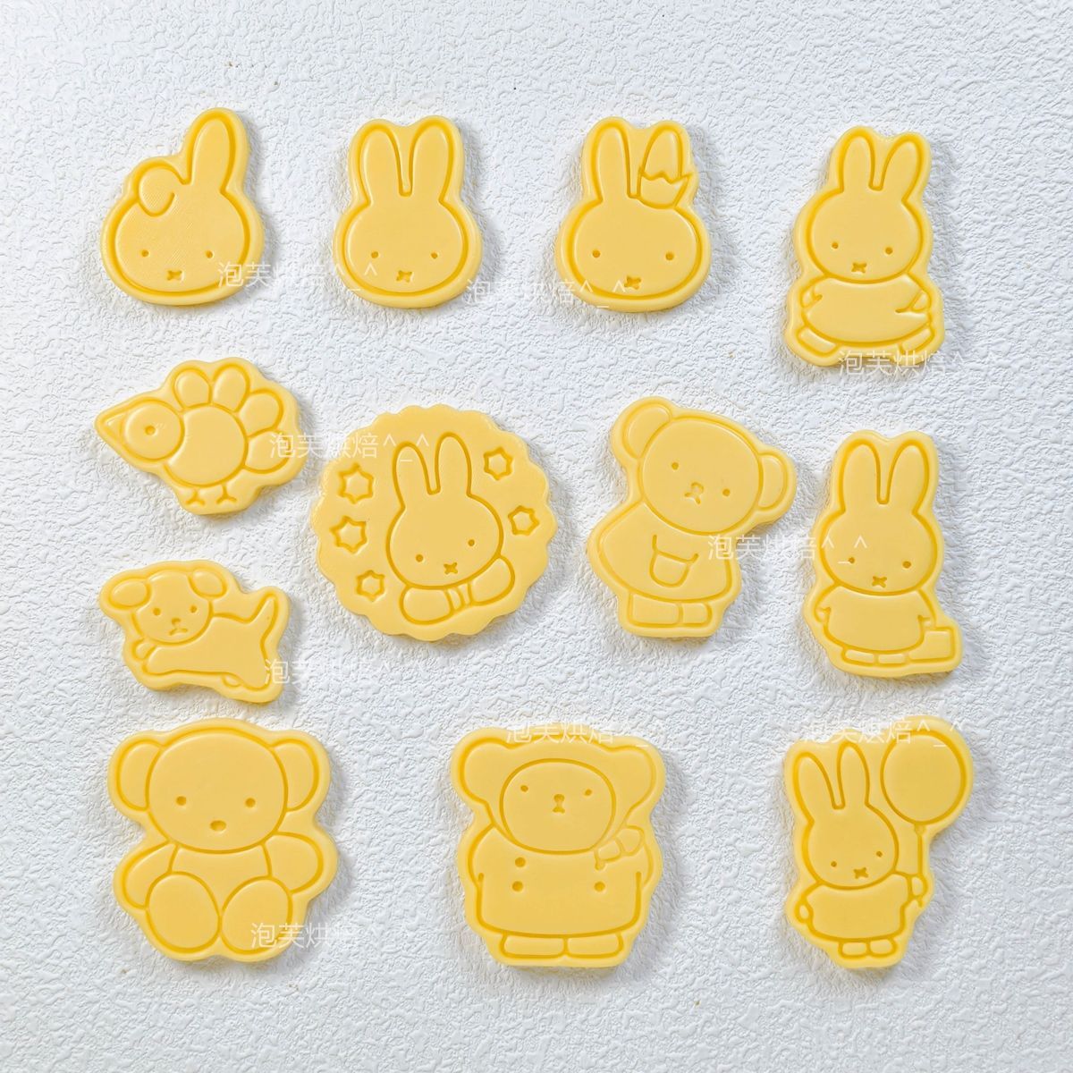 Cute 3D Press Cookie Mold with - огляд і ціна Baking Kitchen For Kids