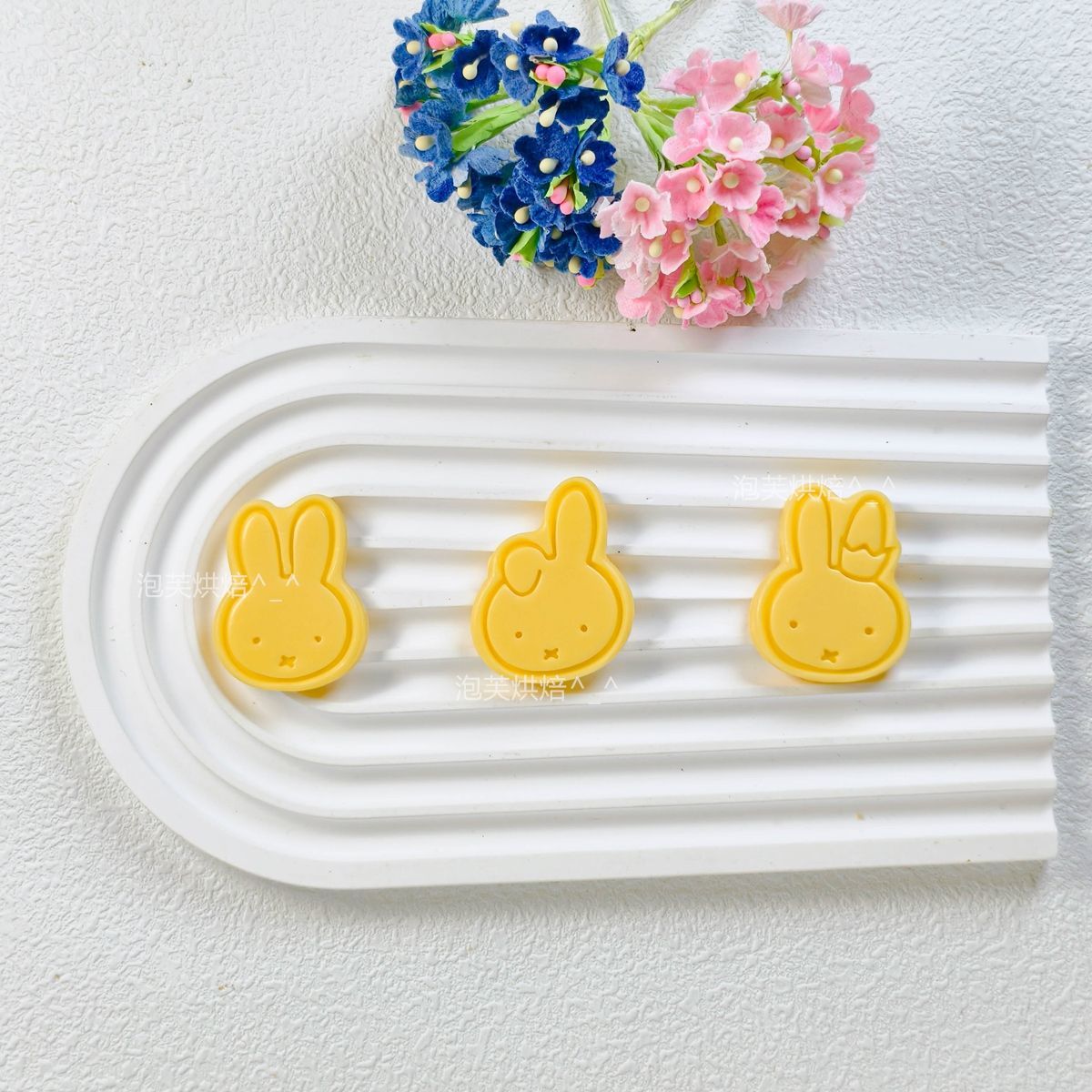 Cute 3D Press Cookie Mold with - огляд і ціна Baking Kitchen For Kids