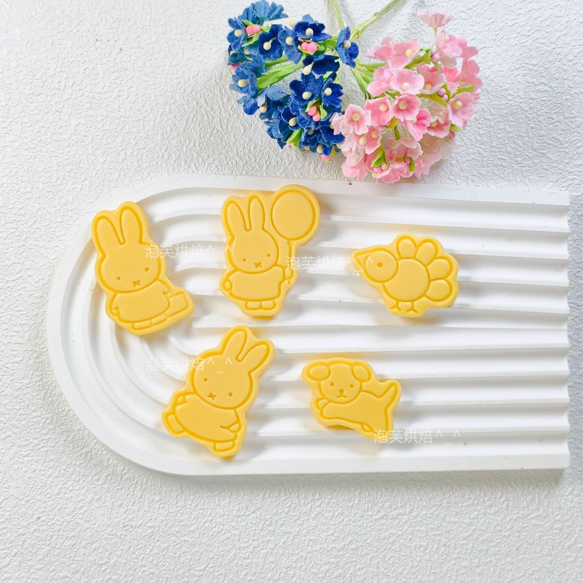 Cute 3D Press Cookie Mold with - огляд і ціна Baking Kitchen For Kids