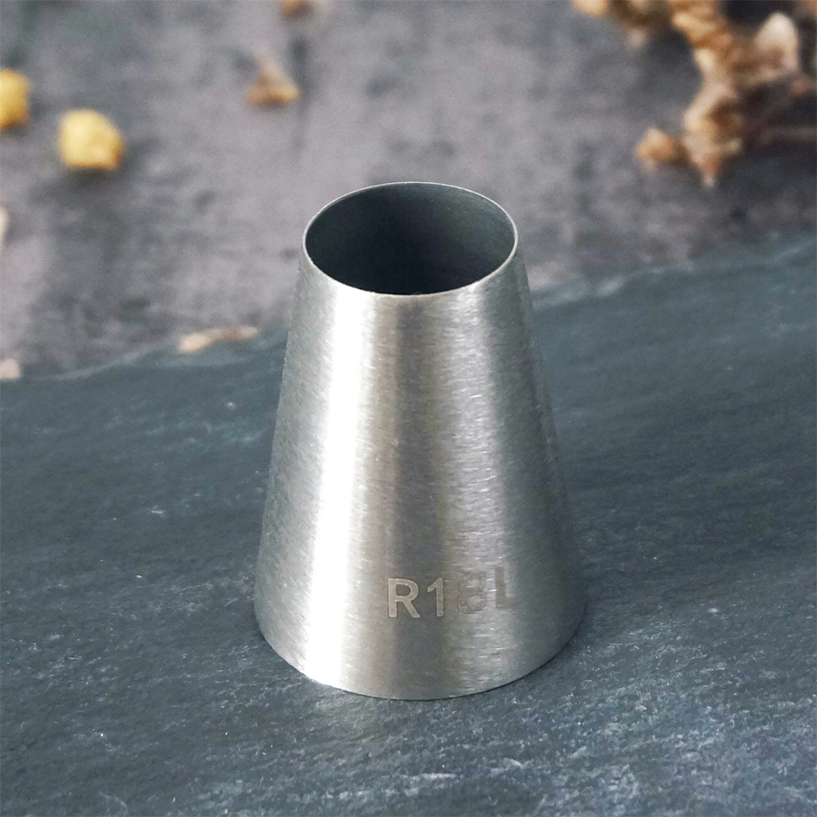 #R16L R18L R22L Large Size Rou - огляд і ціна Decorating Tip Set